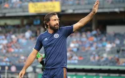 亚投国际焦点-佩佩又贡献神仙球