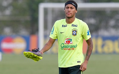 亚投国际快讯-佩佩这脚世界波太不讲理了