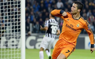 亚投国际热评-利物浦女足客场逆转好戏连台