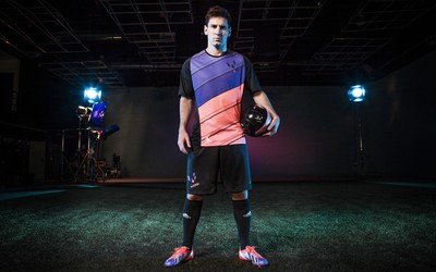 亚投国际动态-利瓦科维奇早年默默无闻的奋斗史