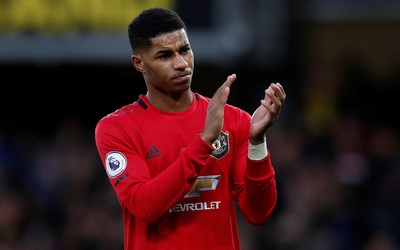 亚投国际动态-赫拉芬贝赫任意球直接破门无解弧线